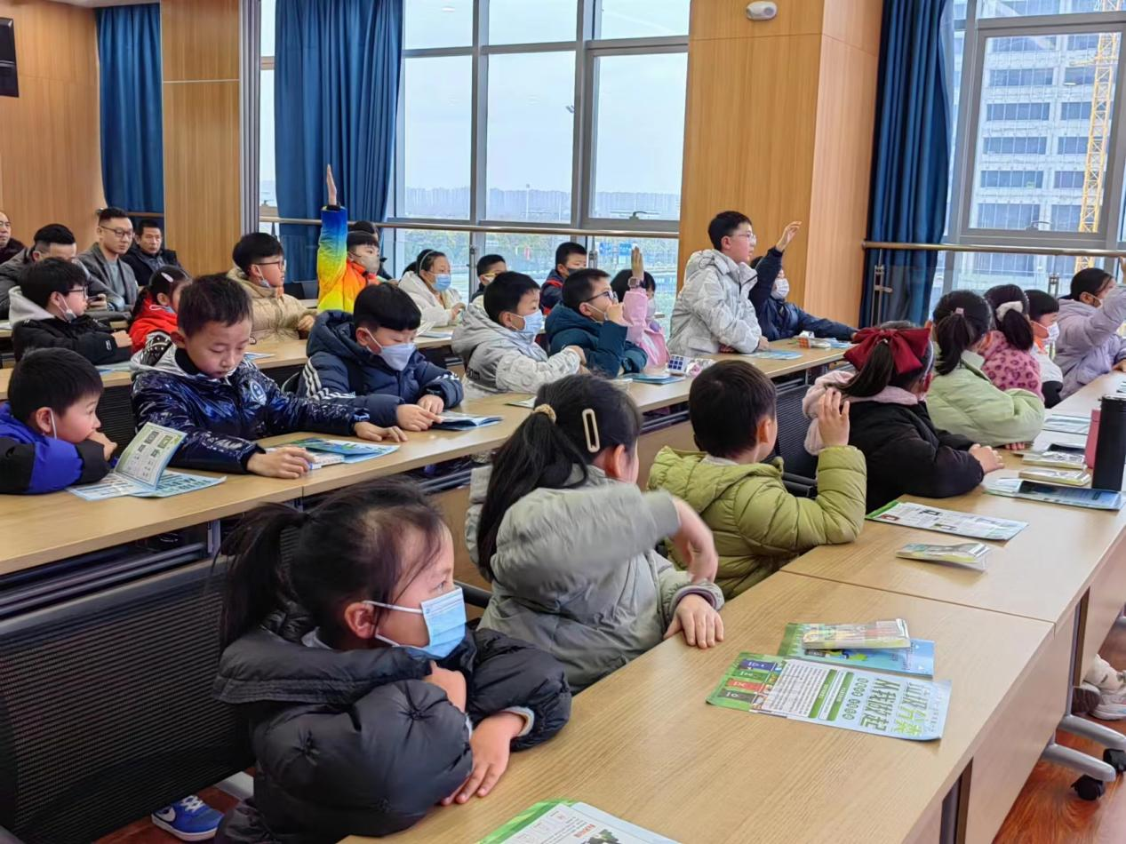 1677142148709324.png 華展貓先生,校園垃圾分類活動,智能垃圾分類